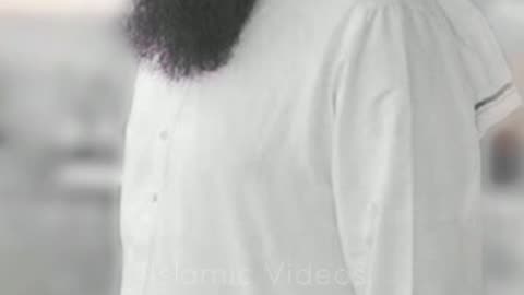 Beautiful Status by Moulana Tariq Jameel