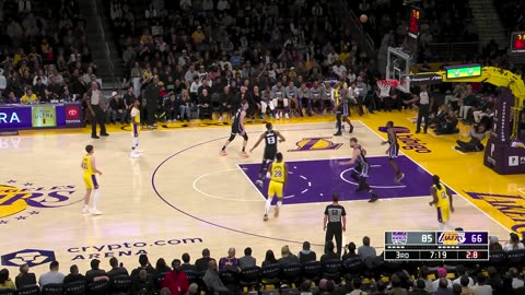 Los Angeles Lakers vs Sacramento Kings Full Game Highlights | March 6, 2024