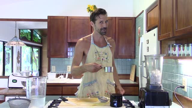 HOW TO MAKE YOGURT AT HOME - Sept 11th 2016