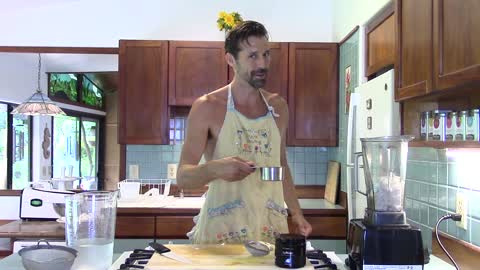 HOW TO MAKE YOGURT AT HOME - Sept 11th 2016