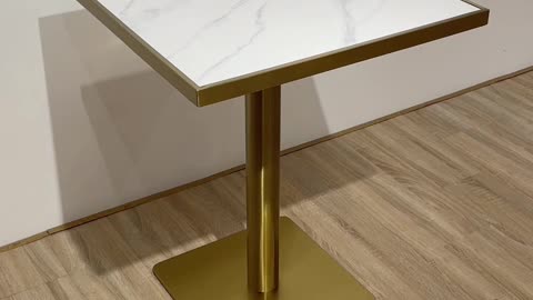 the experts guide to recommend golden restaurant table