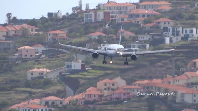 B753 suffering a HEAVY Windshear excellent recovery Madeira
