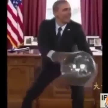 Trump, Obama and Hillary Clinton dancing to a Bandari song - Funny