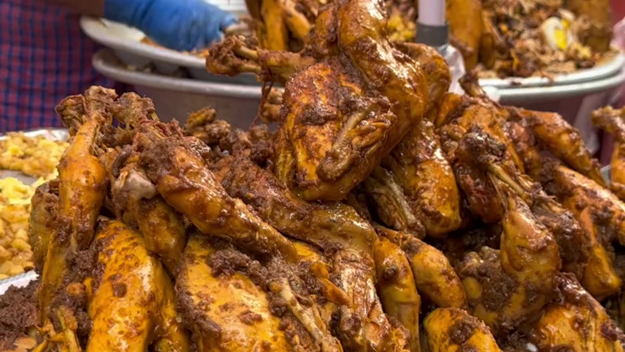 Amazing Street Food Heaven in Bangladesh😱 Iftar Market