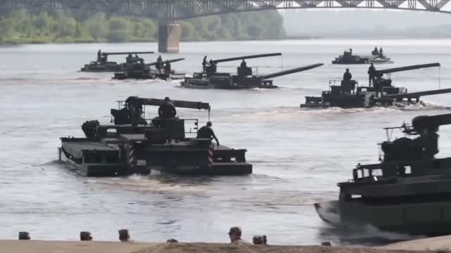 12 Largest and Insane Military Vehicles In The world