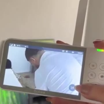 Amazon free shopping centre