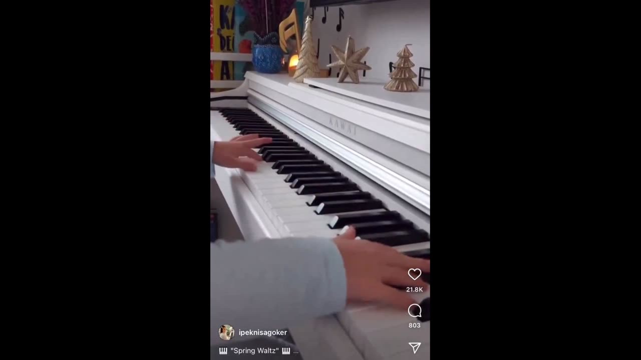 Palate Cleanser: Little Blind Girl Plays the Piano