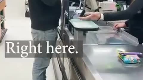 Te vas a reír: Vivimos en un mundo absurdo