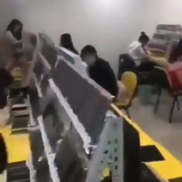 CHI SONO DAVVERO I TROLL?