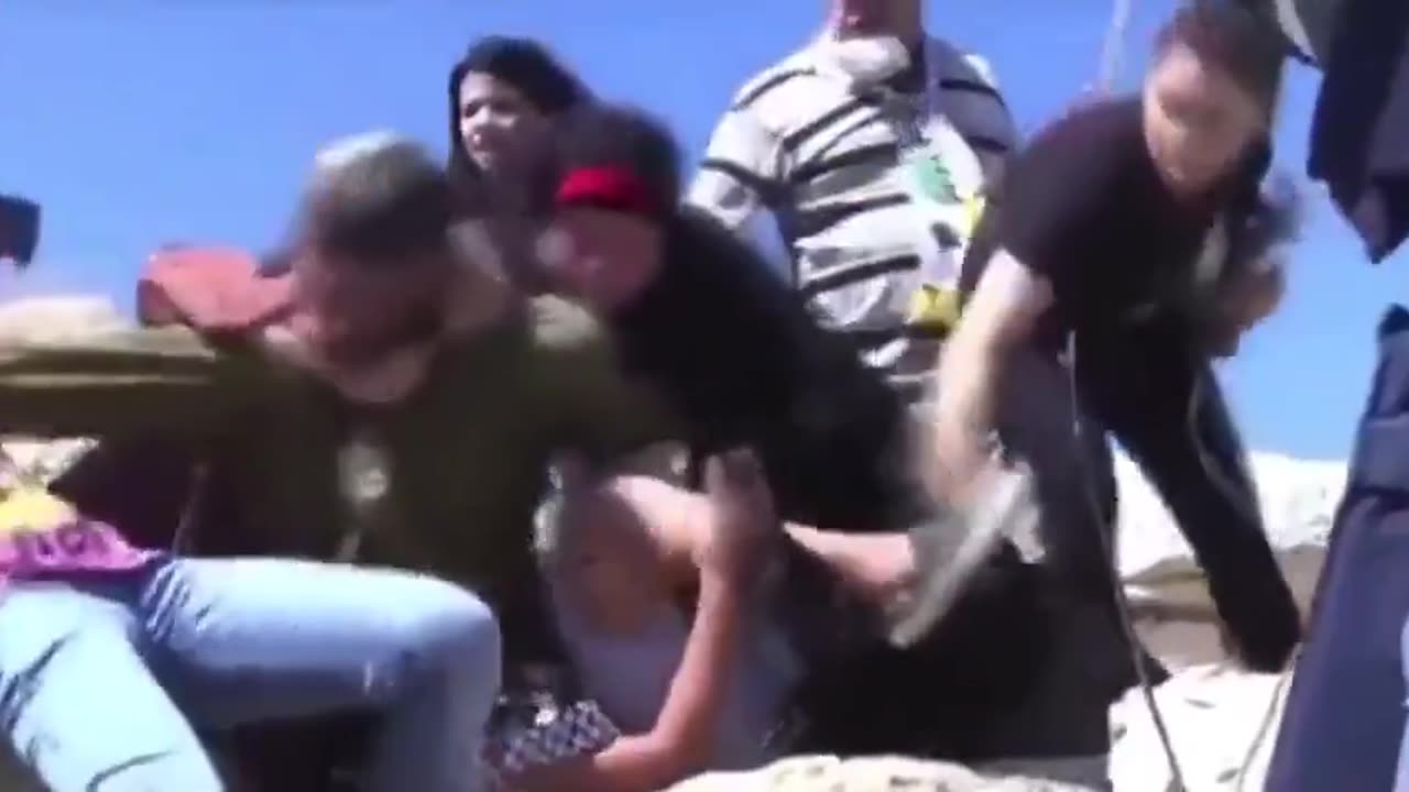 🇮🇱 Why does the mainstream media NEVER show anyone this video?!