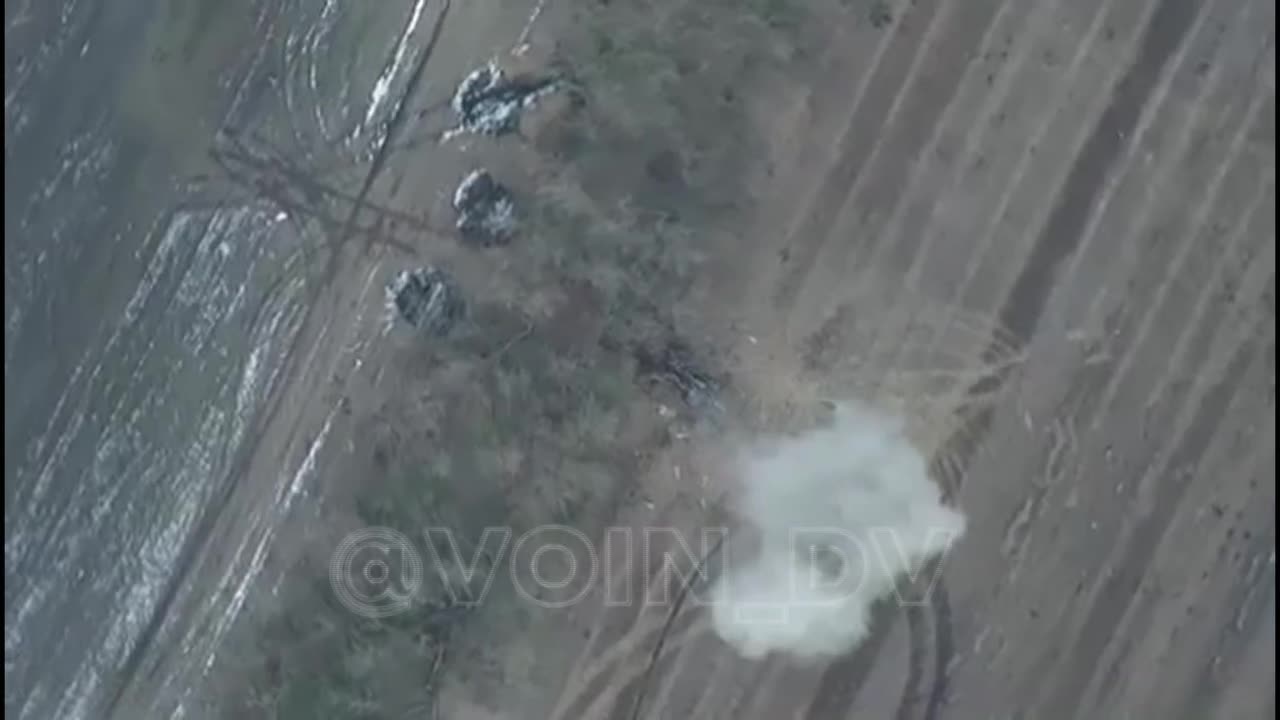 Strike UAV 'Lancet' hits American M777 155mm howitzer in the Zaporizhzhia direction near Lukyanivske