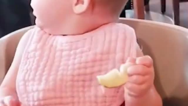 Funny baby videos really funny watch this video