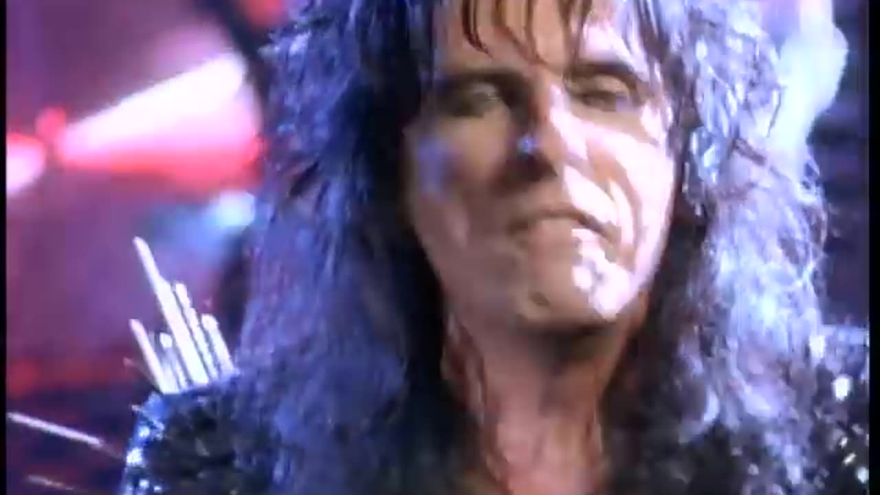 Alice Cooper - Bed Of Nails (Official Music Video)