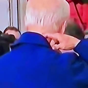 Joe's itchy mask! LOL