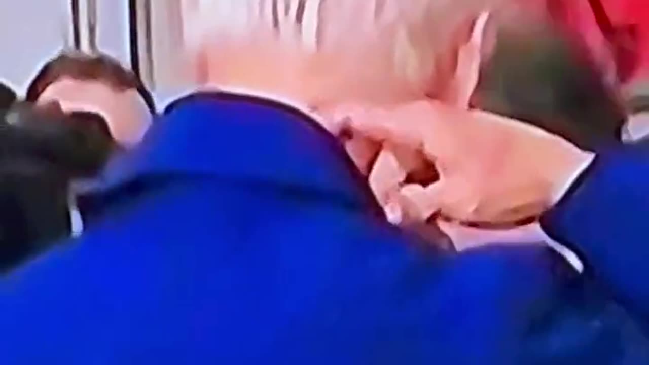 Joe's itchy mask! LOL