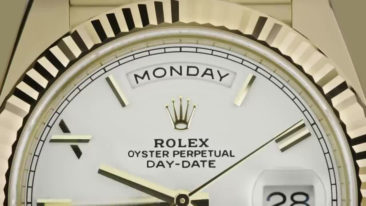 How to set your Rolex Day-Date 40
