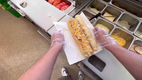 Subway’s Old Technique (V-Cut Sub)