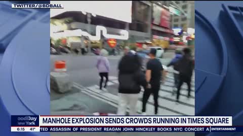 Crowds run after manhole explosion in Times Square