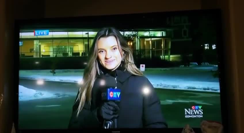 So this just happened a few minutes ago. @ctvedmonton reporter, Jessica Robb.