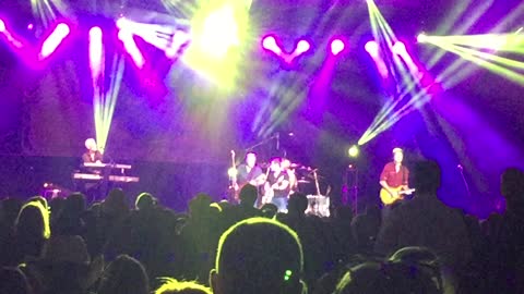 Little River Band - Reminiscing