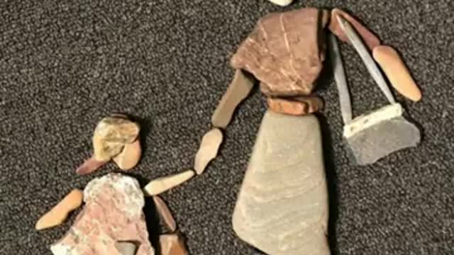 Attractive stone craft/artistic pebble art/river stone decoration ideas