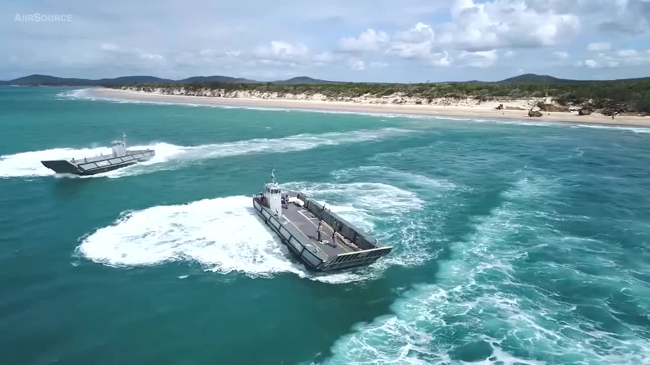 Australian Troops Conduct Beach Landing During Talisman Saber Joint Military Exercises4