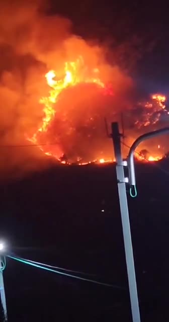 ⚡️Massive fires erupted in northern occupied Palestine