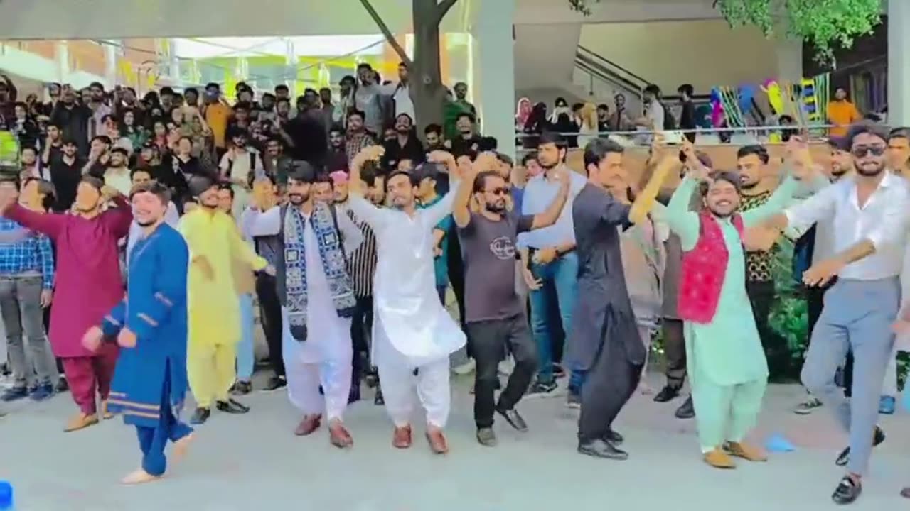 Saraiki jhumar culture dance dhool been