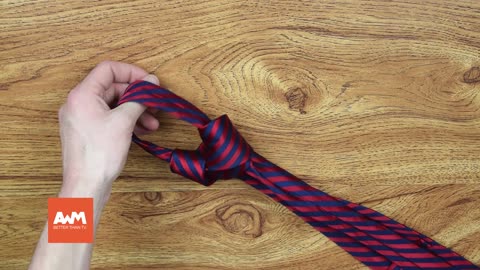 After seeing this, I'll never tie a tie any other way again... This is SO simple!