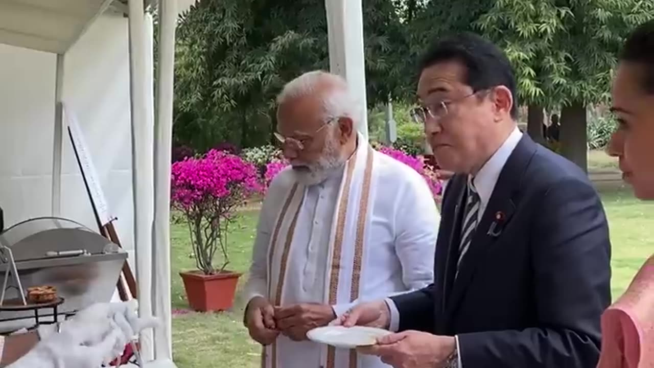 P M Modi & Fumiokishida