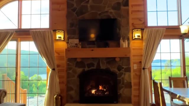 how is he such a house? 🏠