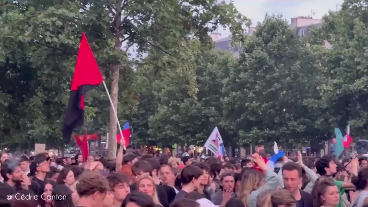 Pro Anti Fascist people in France dont accept the elections