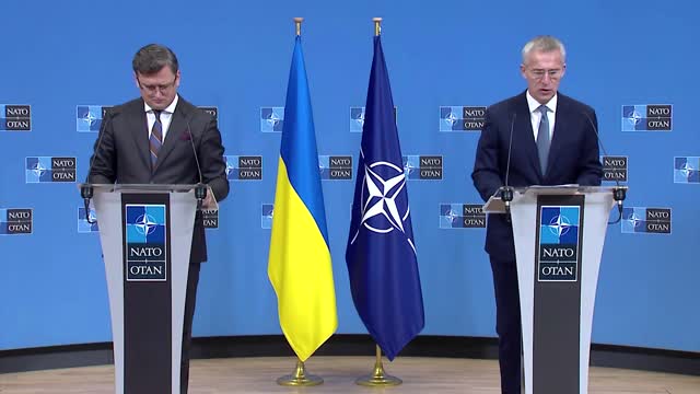 NATO warns Russia over Ukraine troop build-up