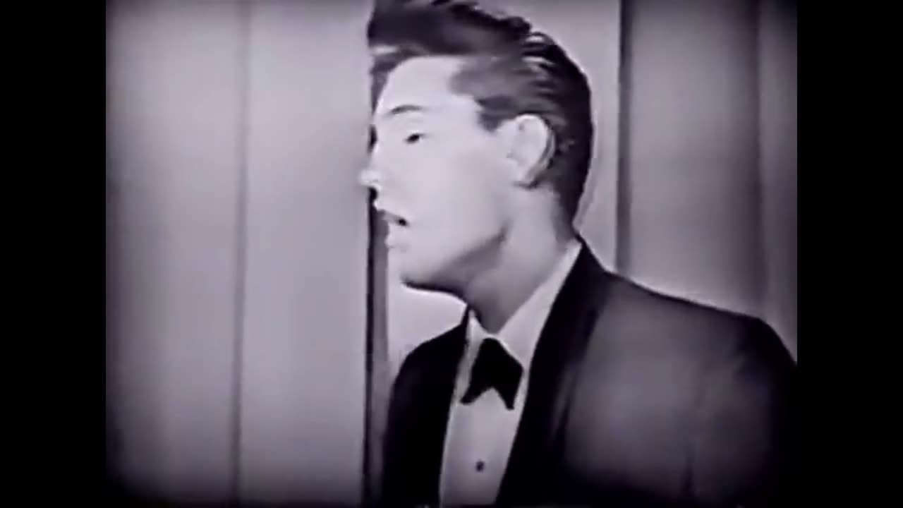 Elvis Presley ~ Fame and Fortune remastered audio