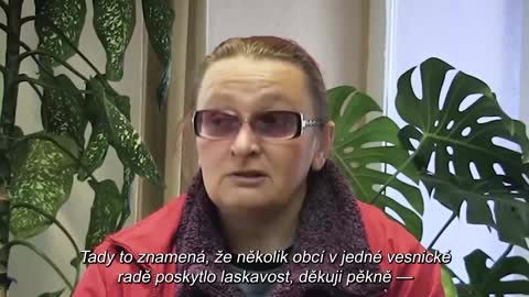 Uprchlice z charkovské oblasti o zákazy ukrajinců brát pomoc od ruské armády