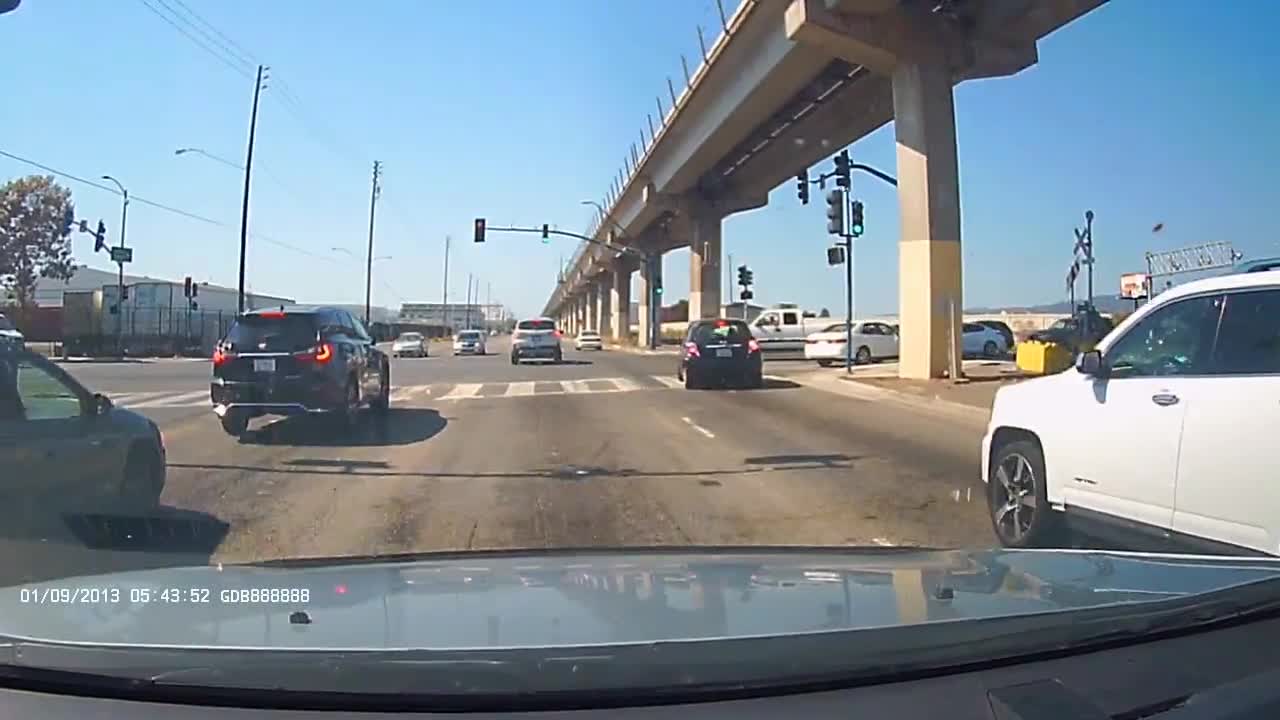 Road Raging White Pickup Driver Pulls Gun