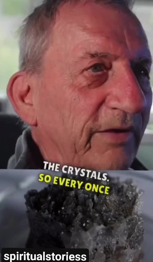 If you didn't know about cleaning your crystals..... 🧬⚛️🧬