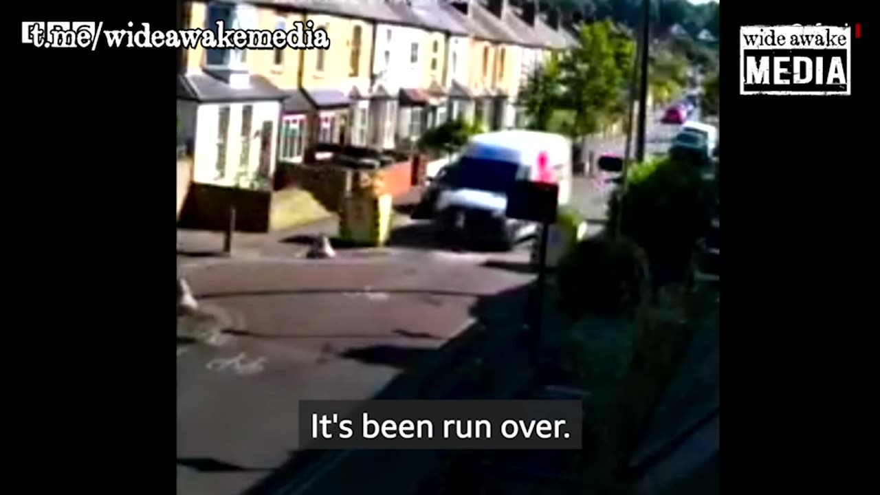 Oxford, England: Residents keep sabotaging the new LTN barriers