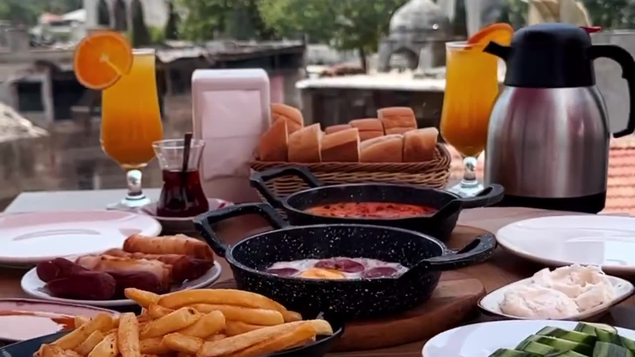 Delicious Breakfast in Istanbul | Turkish Breakfast in Istanbul | Best Places to Visit in Istanbul