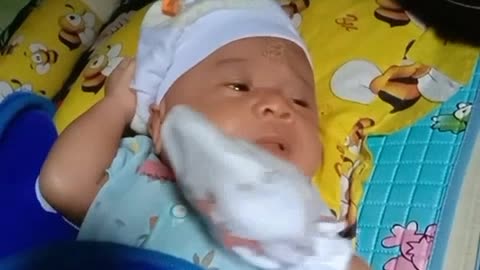 Bayi lucu