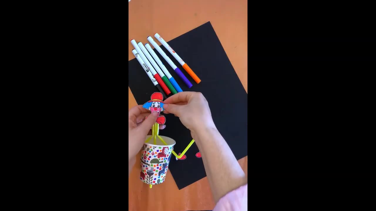 Unleash Your Creativity: Join us for a Drawing Activity! 🎨✏️