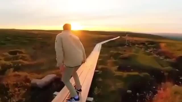 Dude is Cruising on SkateDeck into Sunset 🔥