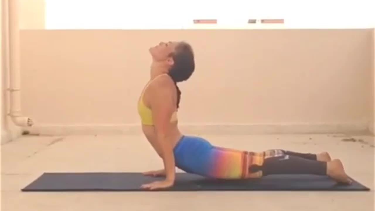 Home Yoga Fitness Workout | Free YOGA Training Videos Viral Reels | Yoga For Weight Loss female-044