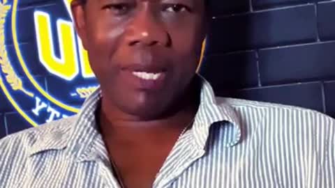 Hollywood vs. Tucker! Cmon now!!🤡🤯