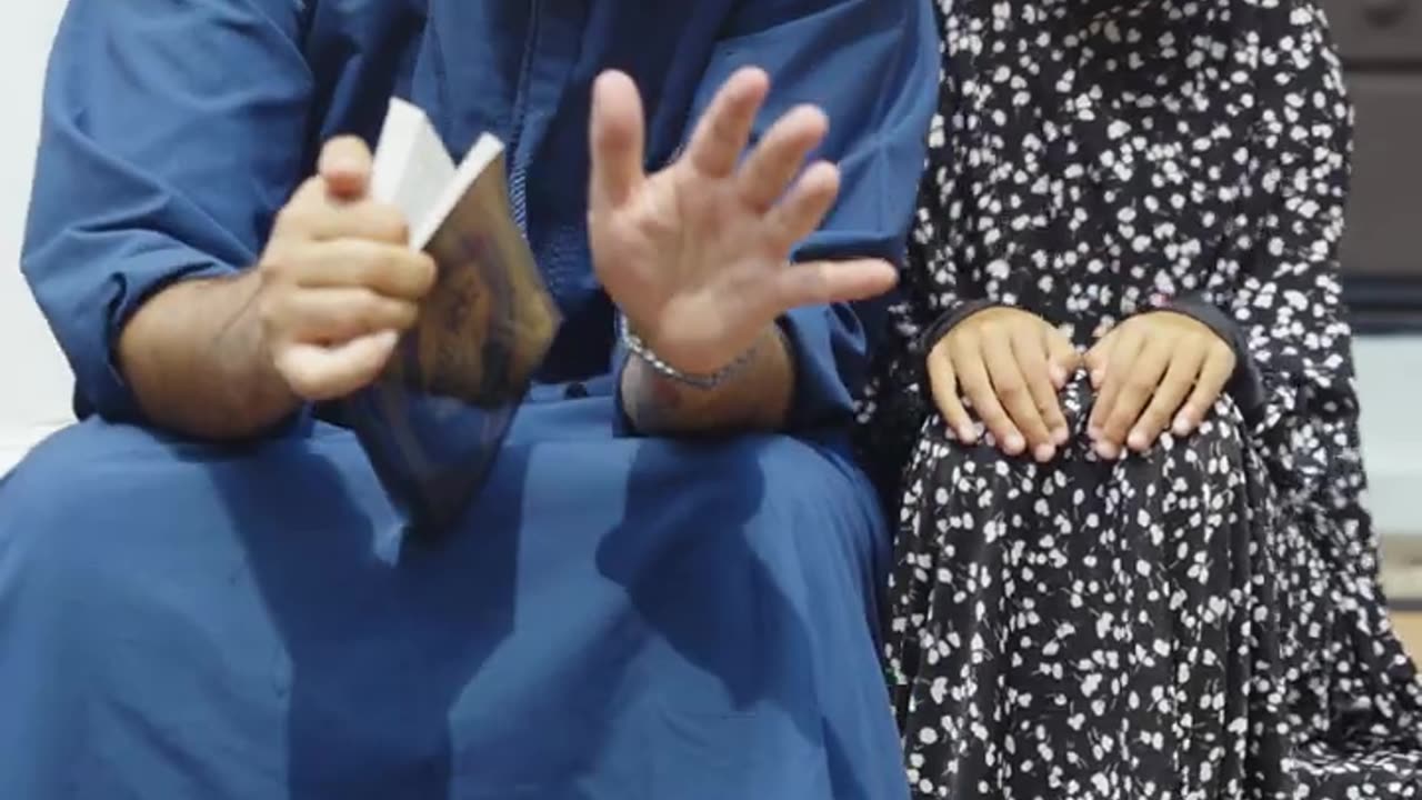 When a Christian meet a Muslim... Like follow comment