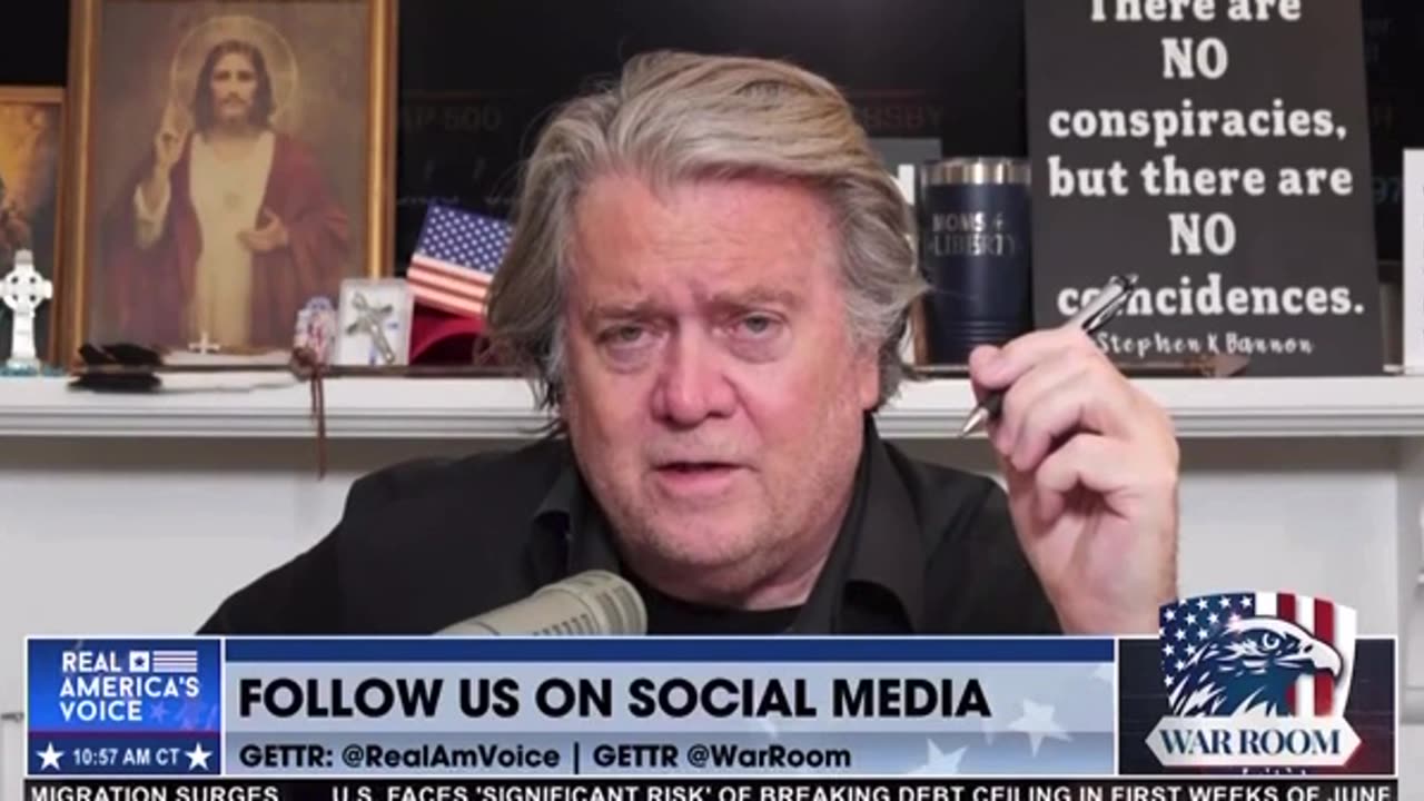 Bannon: I’ve never seen a new cycle like this in my life