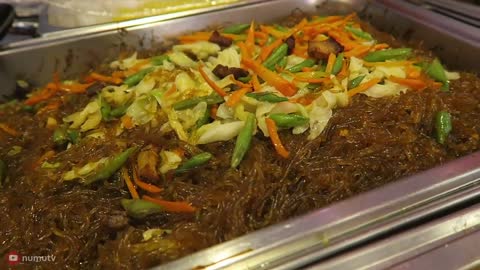 Philippines Street Food in Manila Chinatown Walk | MASSIVE Street Food in Binondo, Manila!
