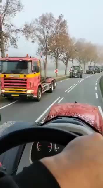 BREAKING: Covid camp set on fire in Western China. CIA on the ground. Nothing is what it seems.