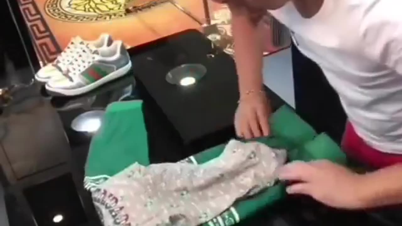 how to fold a hoodie