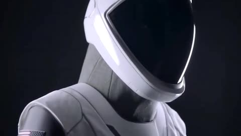 Elon Musk is Pushing the Boundaries of Space Exploration: SpaceX's New Spacesuit!